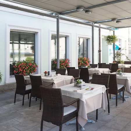 Cave & Proteus Otel Postojna