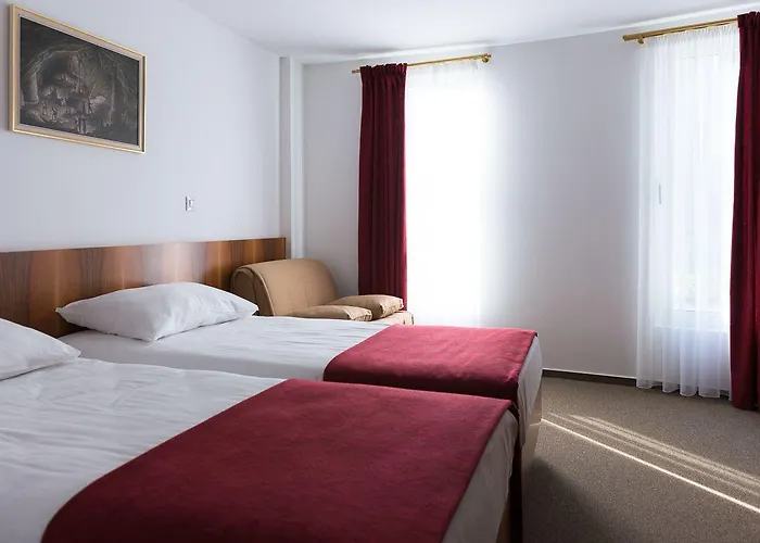 Hotel Cave Rooms&apartments Proteus 3*